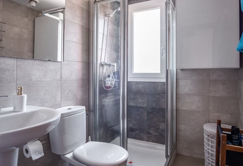 2 Zimmer Bungalow zu verkaufen in Torrevieja mit Pool - 205.000 € (Ref: 9646019)