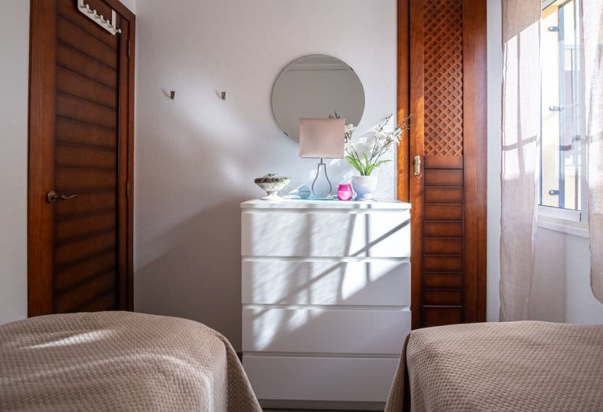 2 Zimmer Bungalow zu verkaufen in Torrevieja mit Pool - 205.000 € (Ref: 9646019)