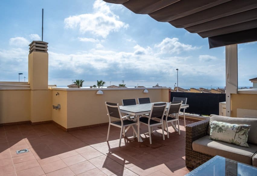 2 Zimmer Bungalow zu verkaufen in Torrevieja mit Pool - 205.000 € (Ref: 9646019)