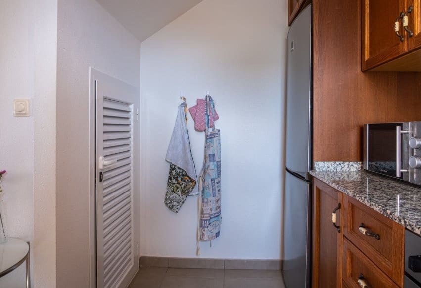 2 Zimmer Bungalow zu verkaufen in Torrevieja mit Pool - 205.000 € (Ref: 9646019)