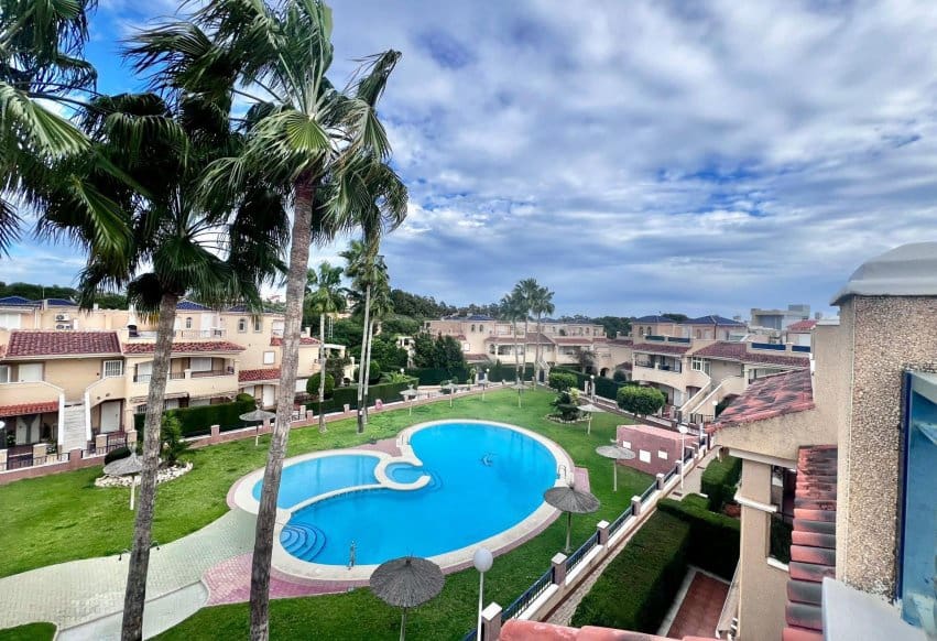 2 Zimmer Bungalow zu verkaufen in Pilar de la Horadada mit Pool - 214.900 € (Ref: 9665177)