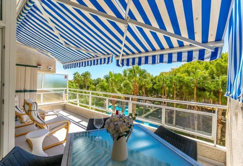 Apartamento de 3 habitaciones en Orihuela Costa en venta con piscina - 239.999 € (Ref: 9665178)