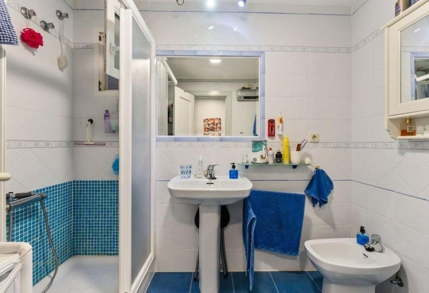 Apartamento de 3 habitaciones en Orihuela Costa en venta con piscina - 239.999 € (Ref: 9665178)