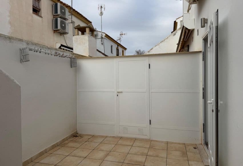 3 bedroom Villa for sale in Torre de la Horadada with pool - € 245,000 (Ref: 9665305)