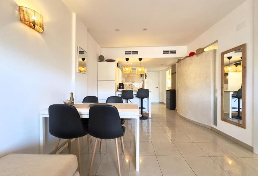 2 slaapkamer Appartement te koop in Playa Flamenca met zwembad - € 249.000 (Ref: 9665308)