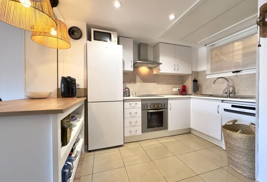 2 slaapkamer Appartement te koop in Playa Flamenca met zwembad - € 249.000 (Ref: 9665308)