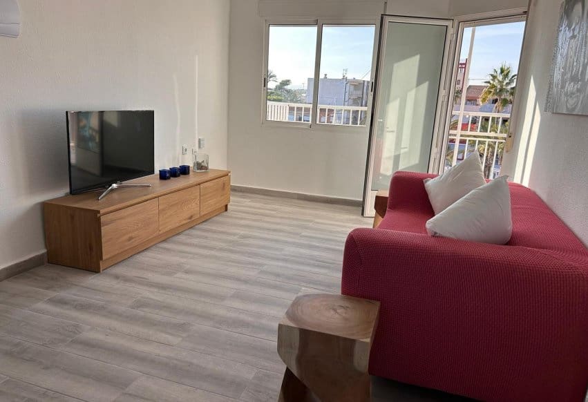Apartamento Playa de 2 habitaciones en Torre de la Horadada en venta - 165.000 € (Ref: 9671264)