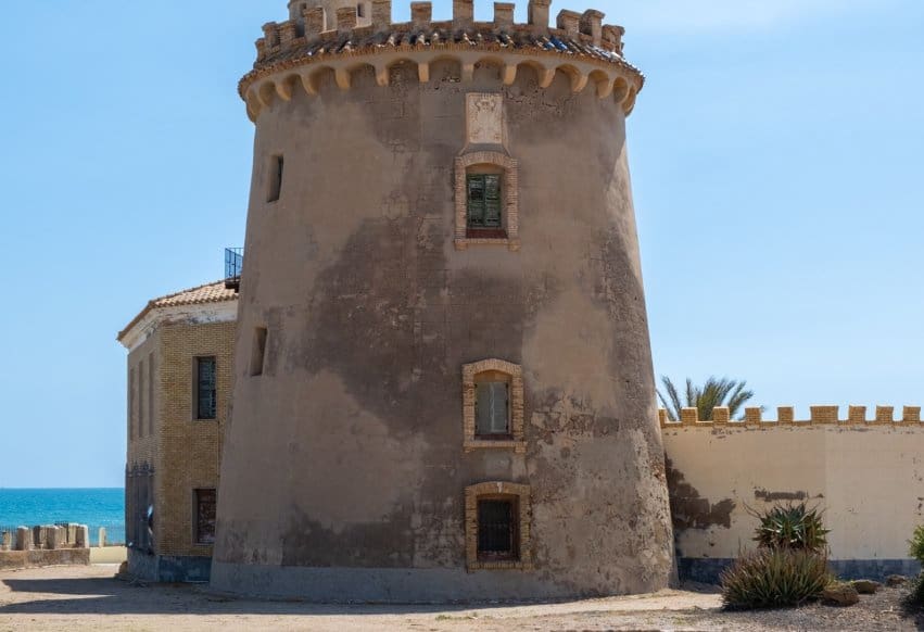 2 bedroom Beach Apartment for sale in Torre de la Horadada - € 165,000 (Ref: 9671264)