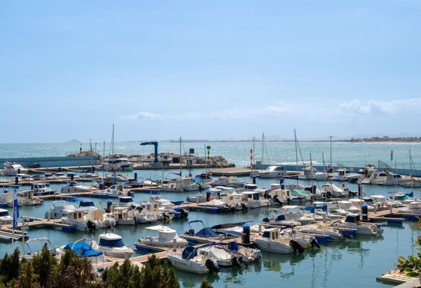 2 bedroom Beach Apartment for sale in Torre de la Horadada - € 165,000 (Ref: 9671264)