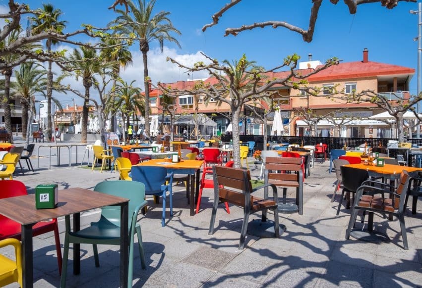 2 bedroom Beach Apartment for sale in Torre de la Horadada - € 165,000 (Ref: 9671264)