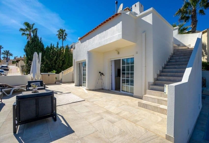 4 soveværelse Villa til salg i Las Ramblas Golf med swimmingpool - € 498.999 (Ref: 9709096)