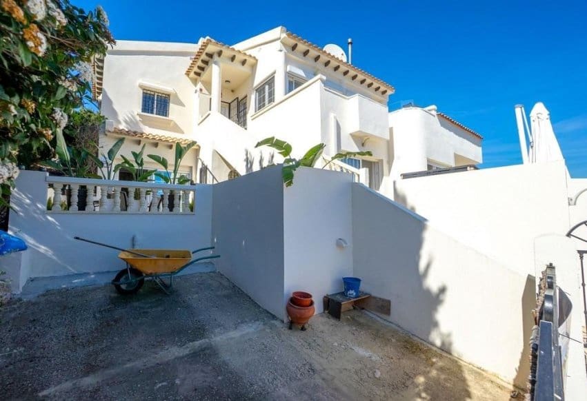 4 soveværelse Villa til salg i Las Ramblas Golf med swimmingpool - € 498.999 (Ref: 9709096)