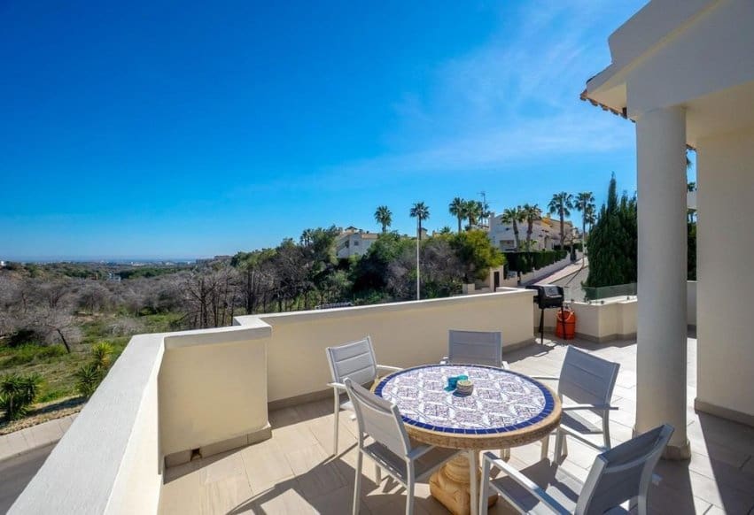 4 soveværelse Villa til salg i Las Ramblas Golf med swimmingpool - € 498.999 (Ref: 9709096)