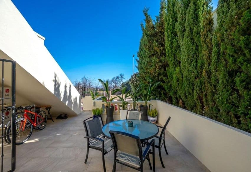 4 soveværelse Villa til salg i Las Ramblas Golf med swimmingpool - € 498.999 (Ref: 9709096)