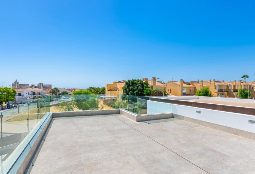 4 camera da letto Villa in vendita in El Campello - 1.390.000 € (Rif: 9769959)