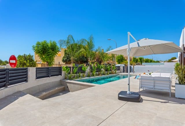 4 slaapkamer Villa te koop in El Campello - € 1.390.000 (Ref: 9769959)