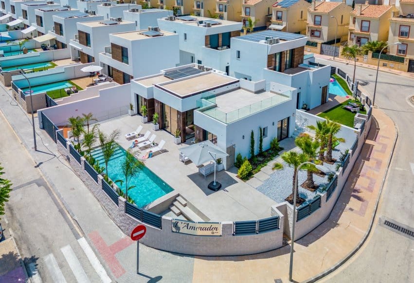 4 soverom Villa til salgs i El Campello - € 1 390 000 (Ref: 9769959)