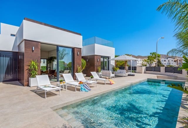 4 bedroom Villa for sale in El Campello - € 1,390,000 (Ref: 9769959)
