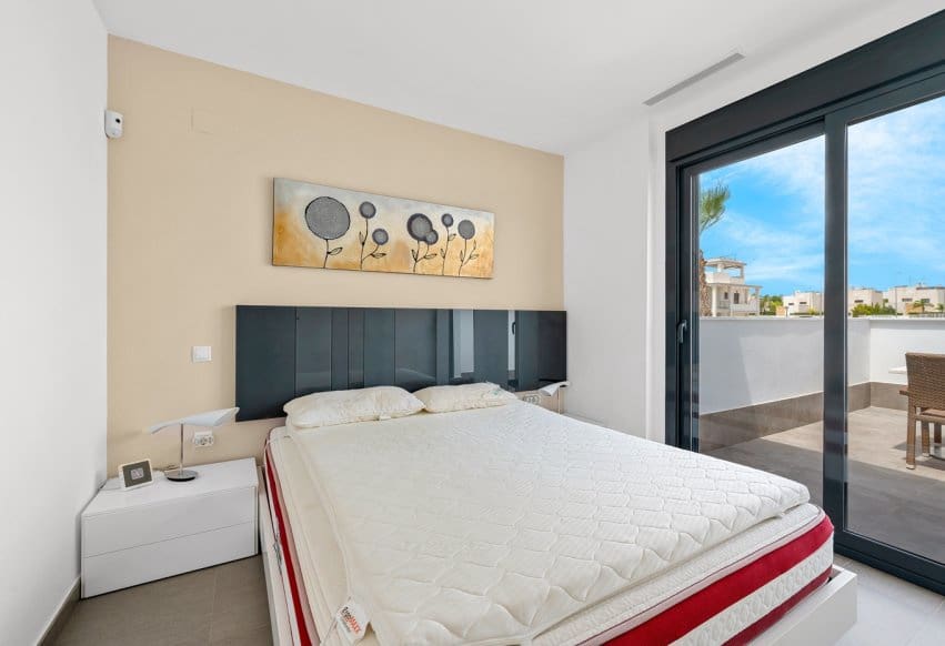 3 soveværelse Villa til salg i Rojales - € 460.000 (Ref: 9769961)