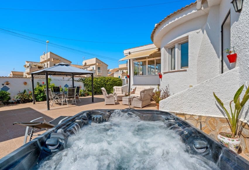 3 soveværelse Villa til salg i Rojales - € 495.000 (Ref: 9769962)