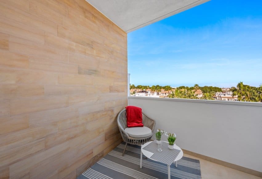 3 quarto Penthouse para venda em Villamartin - 639 000 € (Ref: 9769964)