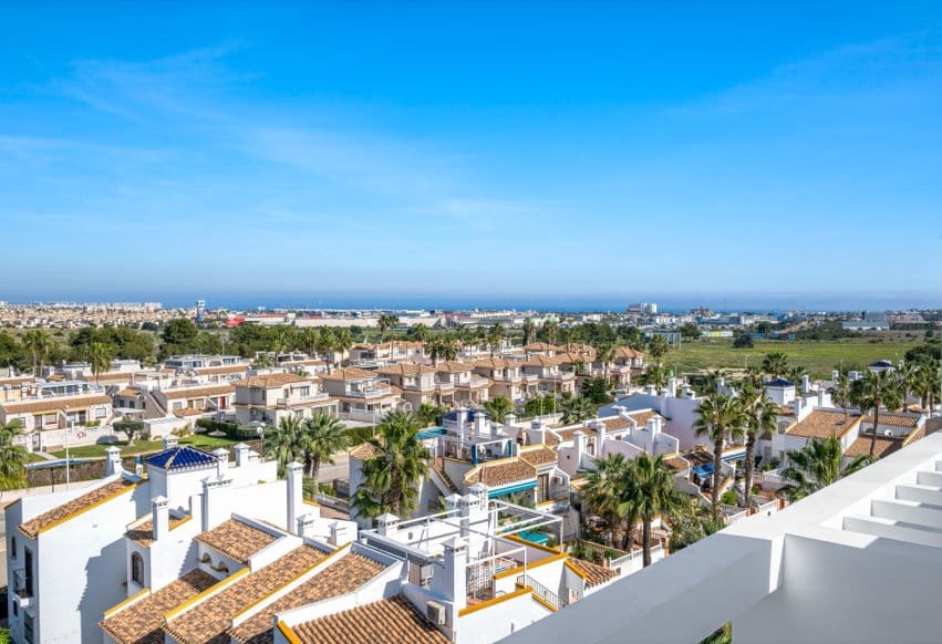 3 quarto Penthouse para venda em Villamartin - 639 000 € (Ref: 9769964)