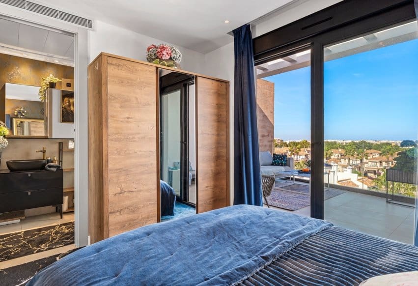3 slaapkamer Penthouse te koop in Villamartin - € 639.000 (Ref: 9769964)