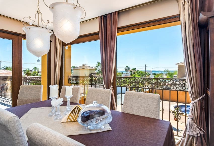 4 bedroom Villa for sale in Rojales - € 895,000 (Ref: 9769965)