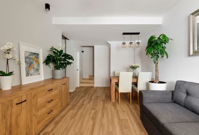 3 soveværelse Byhus til salg i Los Balcones - Los Altos, Orihuela - € 277.900 (Ref: 9769971)