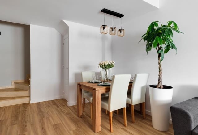 3 soveværelse Byhus til salg i Los Balcones - Los Altos, Orihuela - € 277.900 (Ref: 9769971)