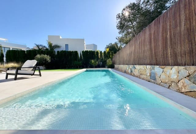 3 soveværelse Villa til salg i Las Colinas Golf, Orihuela med swimmingpool - € 1.030.000 (Ref: 9769973)