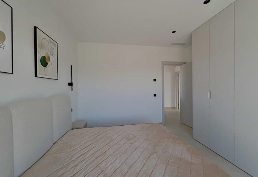 3 sovrum Villa till salu i Orihuela med pool - 1 030 000 € (Ref: 9769973)