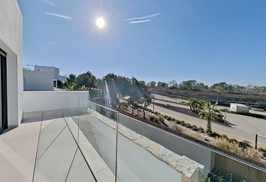 3 sovrum Villa till salu i Orihuela med pool - 1 030 000 € (Ref: 9769973)