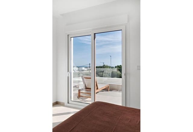 3 makuuhuone Huvila myytävänä paikassa Lomas de Cabo Roig - Los Dolses, Orihuela mukana uima-altaan - 760 000 € (Ref: 9769975)