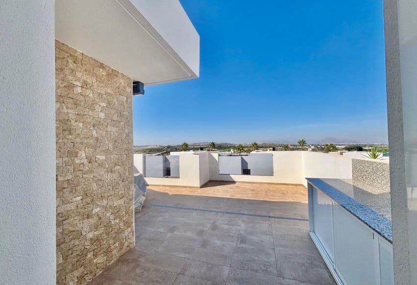 3 soveværelse Villa til salg i Benijofar med swimmingpool - € 429.500 (Ref: 9769976)