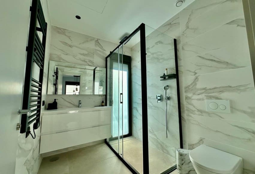 Chalet de 3 habitaciones en Orihuela en venta - 1.030.000 € (Ref: 9769977)