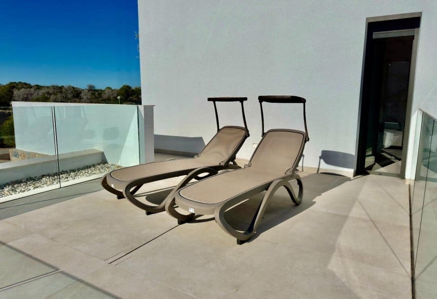 Chalet de 3 habitaciones en Orihuela en venta - 1.030.000 € (Ref: 9769977)