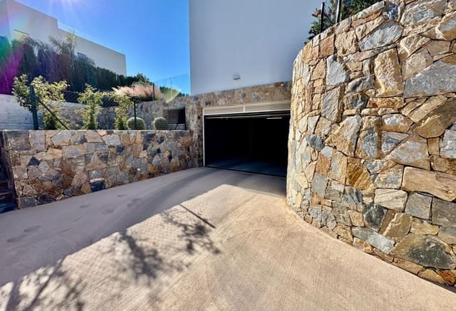 3 soveværelse Villa til salg i Las Colinas Golf, Orihuela - € 1.030.000 (Ref: 9769977)