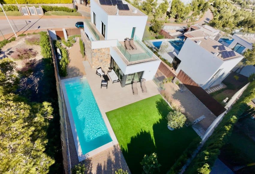 Chalet de 3 habitaciones en Orihuela en venta - 1.030.000 € (Ref: 9769977)