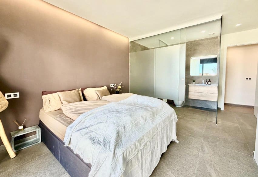 5 makuuhuone Huvila myytävänä paikassa San Miguel de Salinas mukana uima-altaan - 780 000 € (Ref: 9769978)