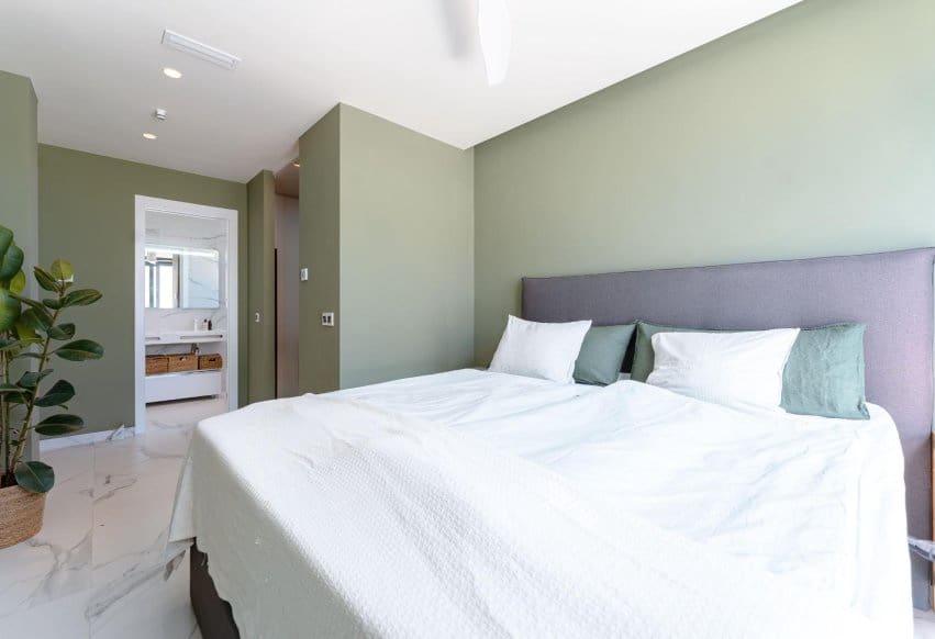 5 makuuhuone Huvila myytävänä paikassa San Miguel de Salinas mukana uima-altaan - 780 000 € (Ref: 9769978)