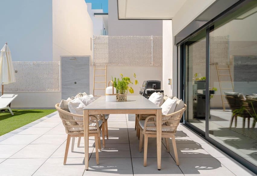 5 makuuhuone Huvila myytävänä paikassa San Miguel de Salinas mukana uima-altaan - 780 000 € (Ref: 9769978)