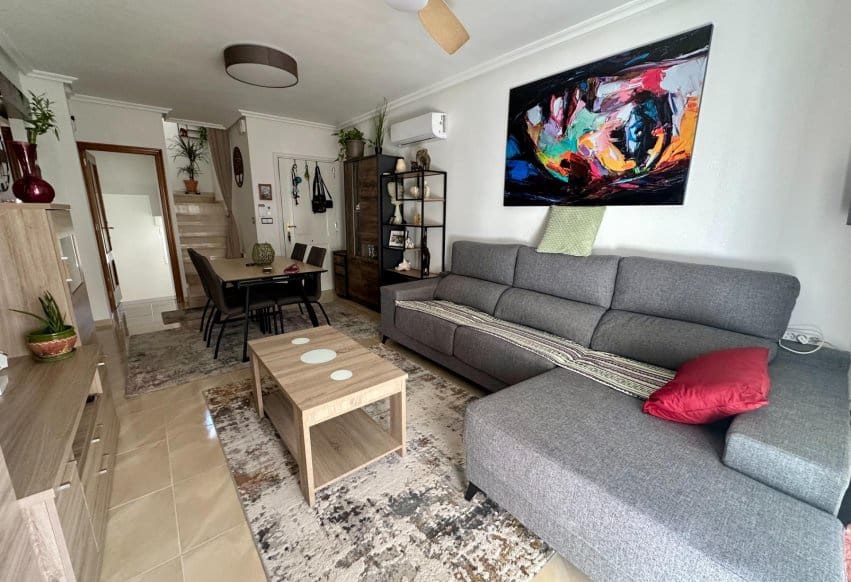 4 quarto Moradia para venda em San Miguel de Salinas - 249 000 € (Ref: 9769979)