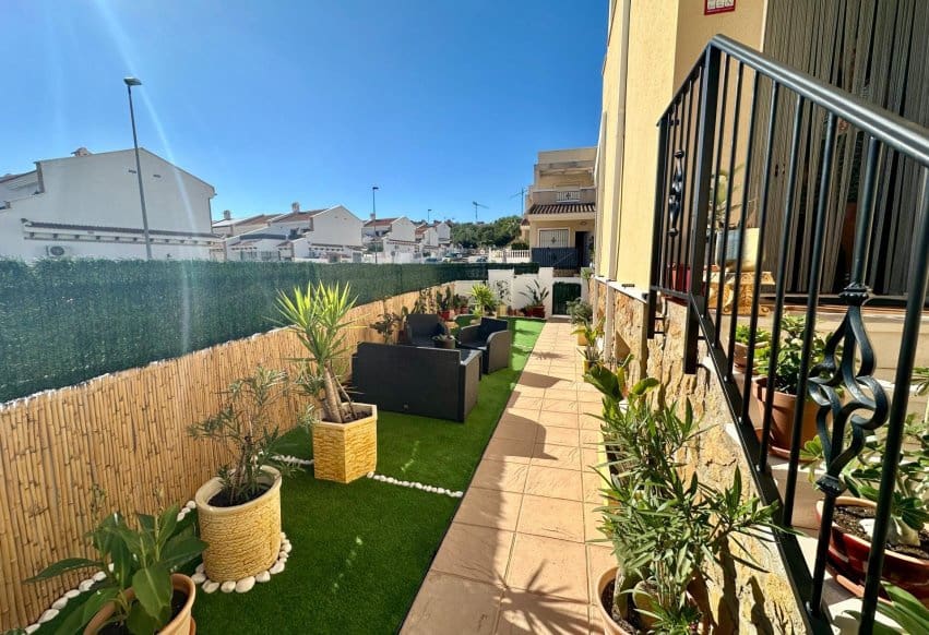 4 quarto Moradia para venda em San Miguel de Salinas - 249 000 € (Ref: 9769979)