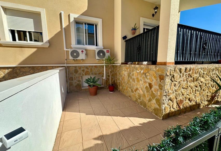 4 quarto Moradia para venda em San Miguel de Salinas - 249 000 € (Ref: 9769979)