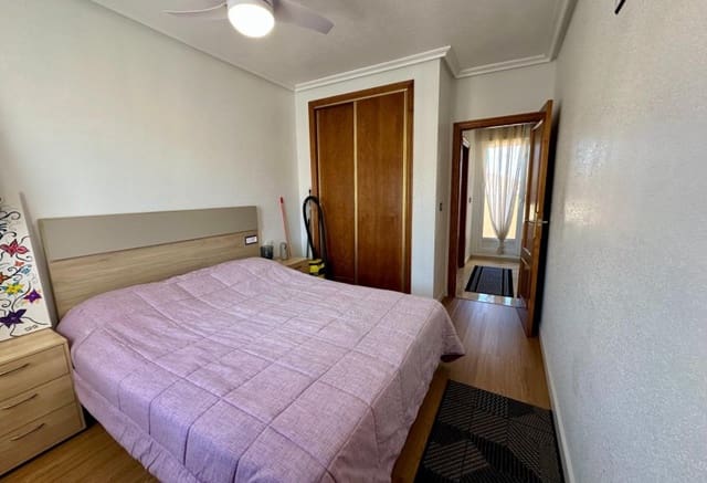 4 soveværelse Villa til salg i San Miguel de Salinas - € 239.000 (Ref: 9769979)