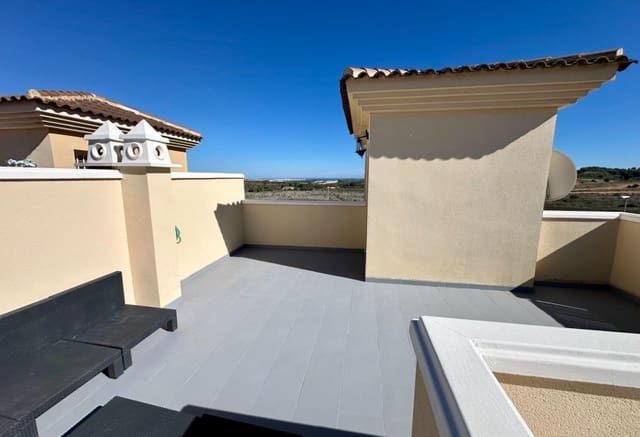 4 soveværelse Villa til salg i San Miguel de Salinas - € 239.000 (Ref: 9769979)