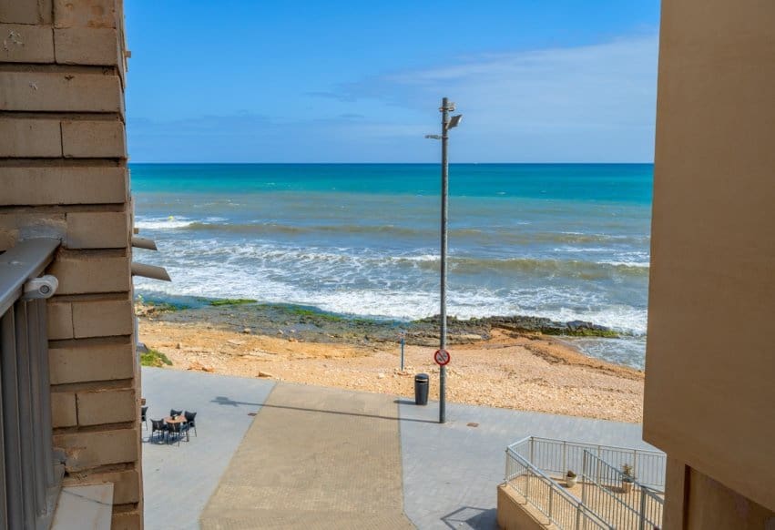 3 soveværelse Lejlighed til salg i Torrevieja - € 289.000 (Ref: 9769985)