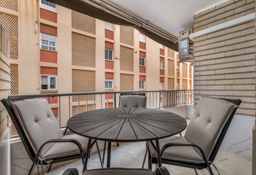 3 soveværelse Lejlighed til salg i Torrevieja - € 289.000 (Ref: 9769985)