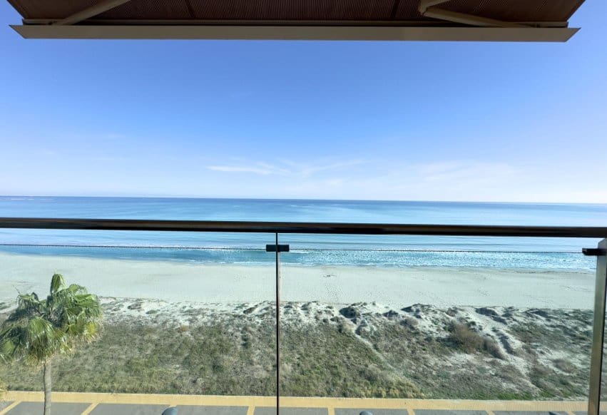 Apartamento Playa de 2 habitaciones en La Manga del Mar Menor en venta con piscina - 289.000 € (Ref: 9769988)